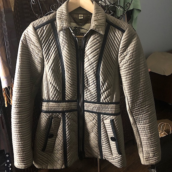 Burberry Jackets & Blazers - BURBERRY quilted tan gold-toned jacket 💞